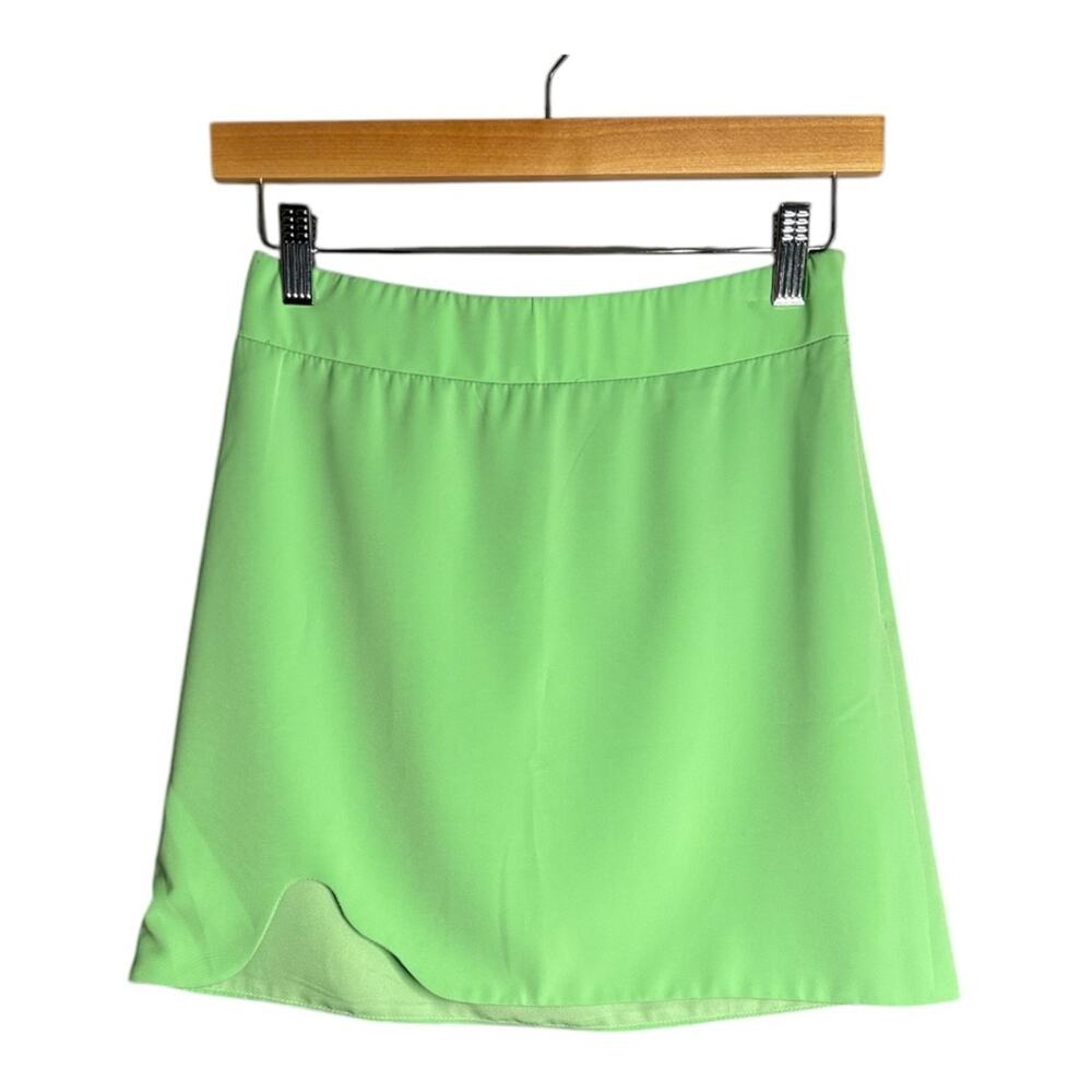 4Sienna Green Mini Skirt Scalloped Trim & Side Zipper Small